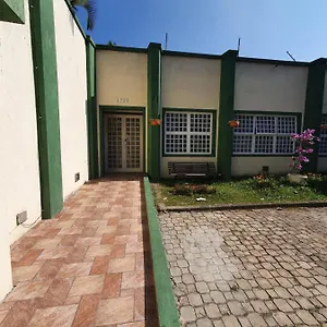 Quarto em Acomodações Particulares Morar Bem, São Paulo